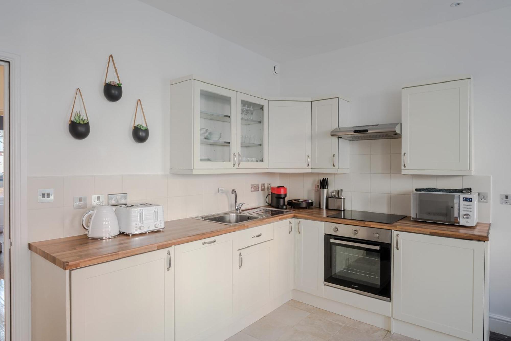 The Flirty Chambers - Fitzrovia - By Frankie Says Apartamento Londres Exterior foto